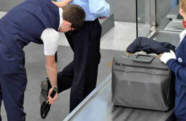 Check-in e controlli di sicurezza in aeroporto