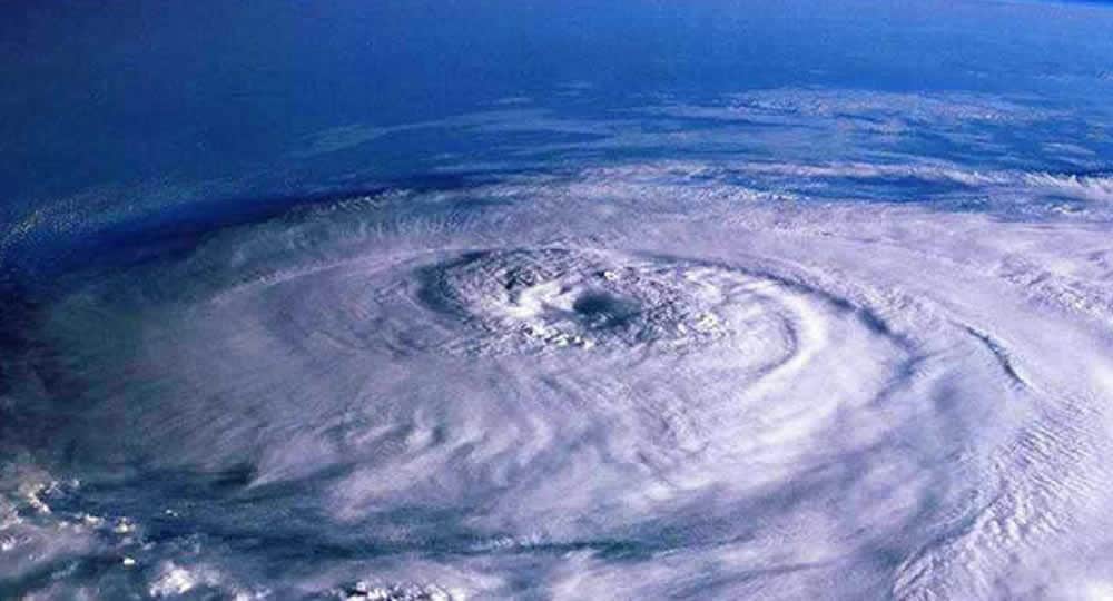 Rimborso volo cancellato per uragano Irene