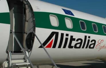 Alitalia – Rimborso per ritardata partenza del volo e perdita di coincidenza